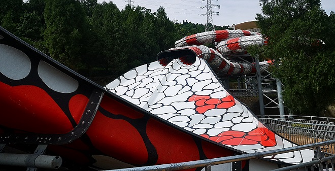 六月初，疫情好轉(zhuǎn)，各行業(yè)市場回暖，水上樂園行業(yè)將迎來多地同開的熱鬧局面